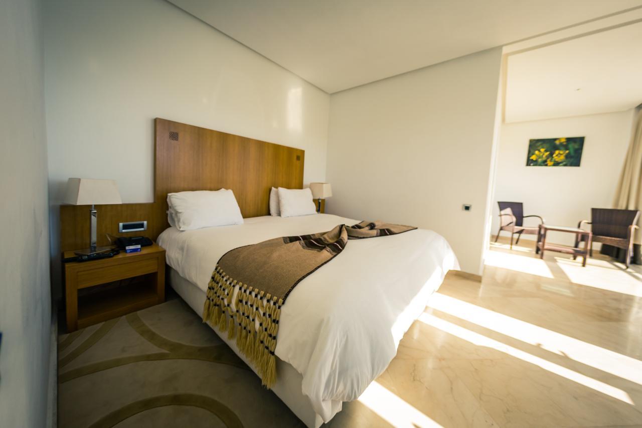 Suites Hotel Mohammed V By Accor Al Hoceima Bagian luar foto