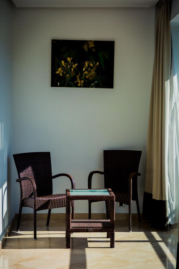 Suites Hotel Mohammed V By Accor Al Hoceima Bagian luar foto