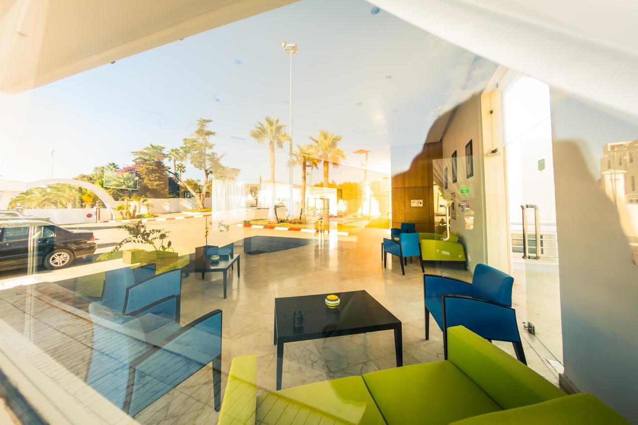 Suites Hotel Mohammed V By Accor Al Hoceima Bagian luar foto