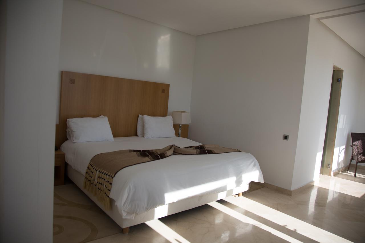 Suites Hotel Mohammed V By Accor Al Hoceima Bagian luar foto