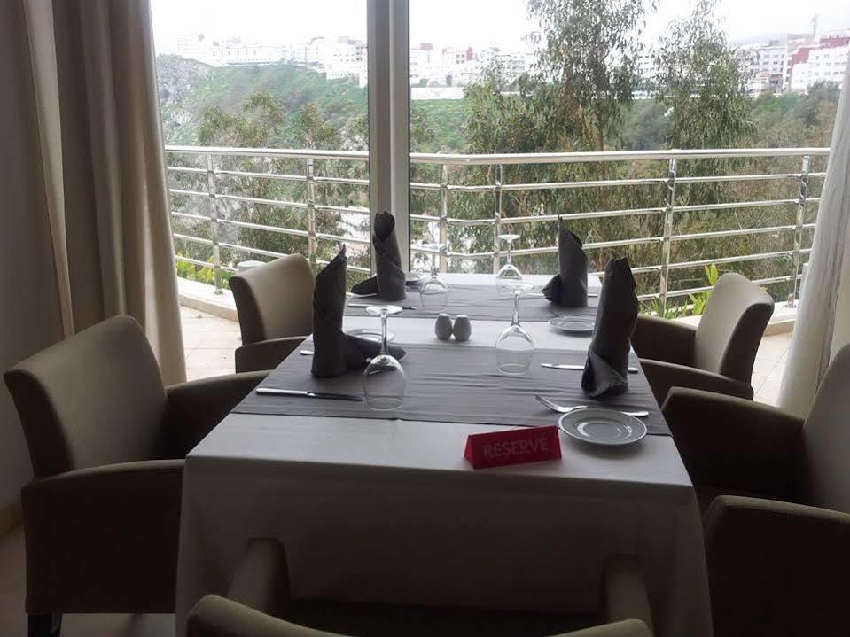 Suites Hotel Mohammed V By Accor Al Hoceima Bagian luar foto